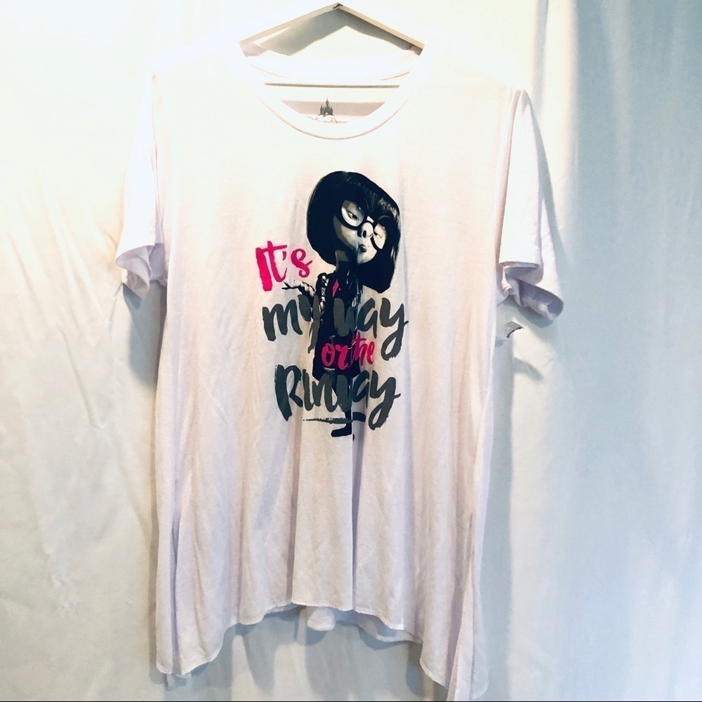 Disney Incredibles 2!  Edna tshirt super soft